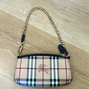 Burberry Chain Purse